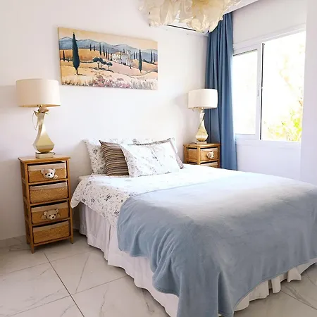 Sea Breeze 2br & Self Check In
