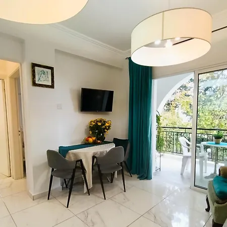Sea Breeze 2br & Self Check In