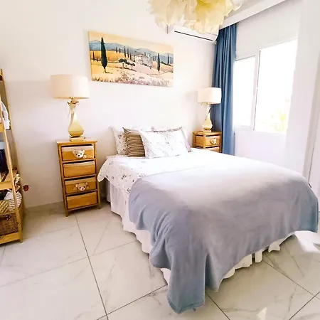 Appartamento Sea Breeze 2br&self Check In Paphos